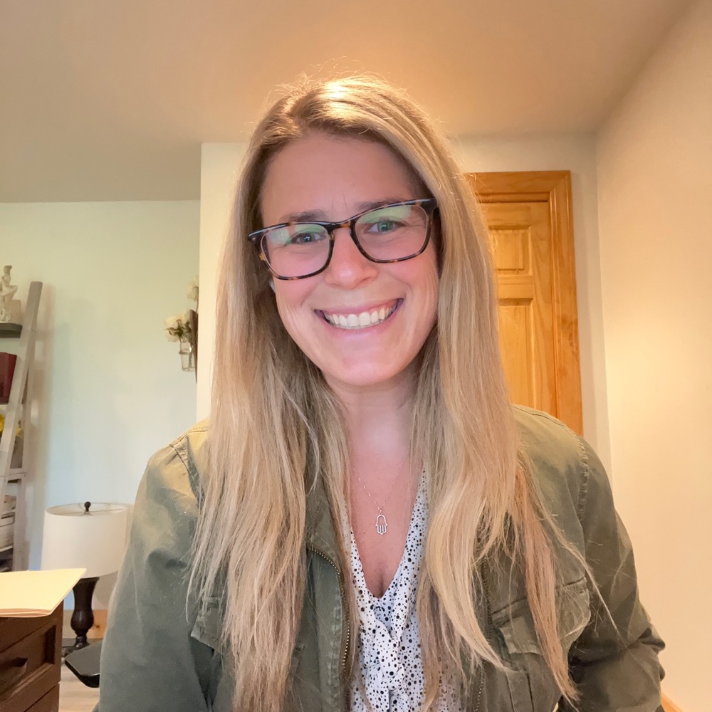 Meet your Posher, Melissa